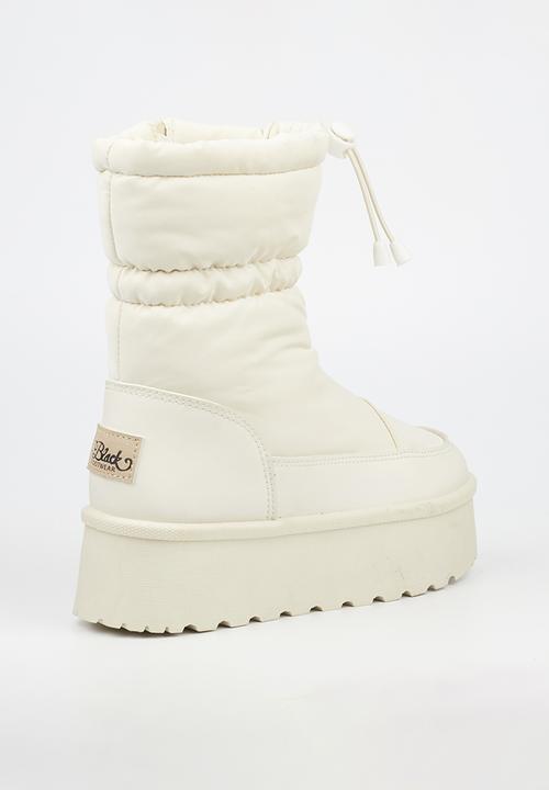 Miss Black - Bae 3 slip-on boot - bone