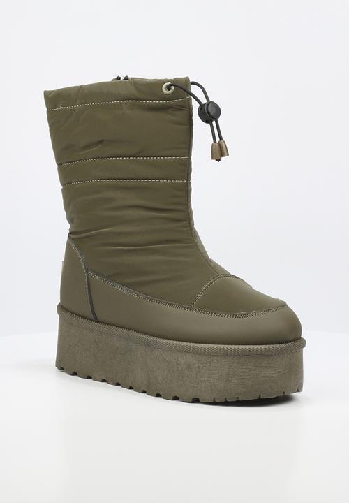 Miss Black - Bae 3 slip-on boot - olive