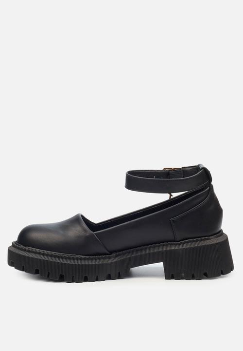Rock & Co - Chainz 10 ankle tie loafer - black