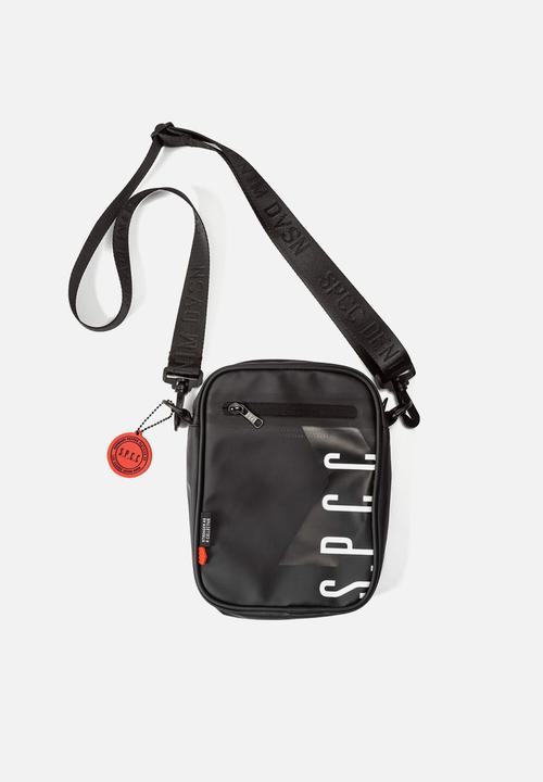 S.P.C.C - Surge Blanc Hip Bag - Black