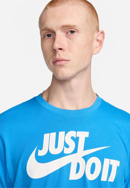 Nike - Nike Just Do It Swoosh Tee - Lt Photo Blue