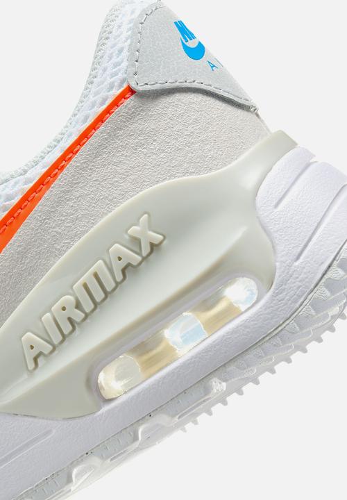 Nike - Nike Air Max Systm - white