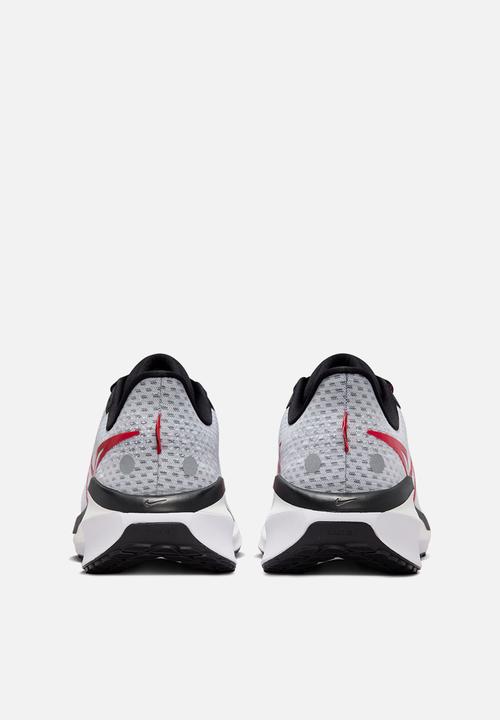 Nike - Nike Vomero 17