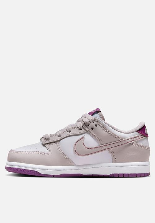 Nike - Nike Dunk Low Psv