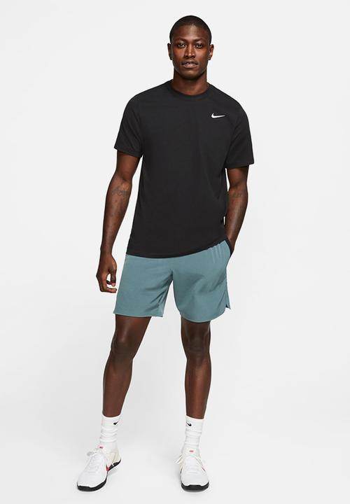 Nike - Dri-FIT Fitness T-Shirt solid - black/white