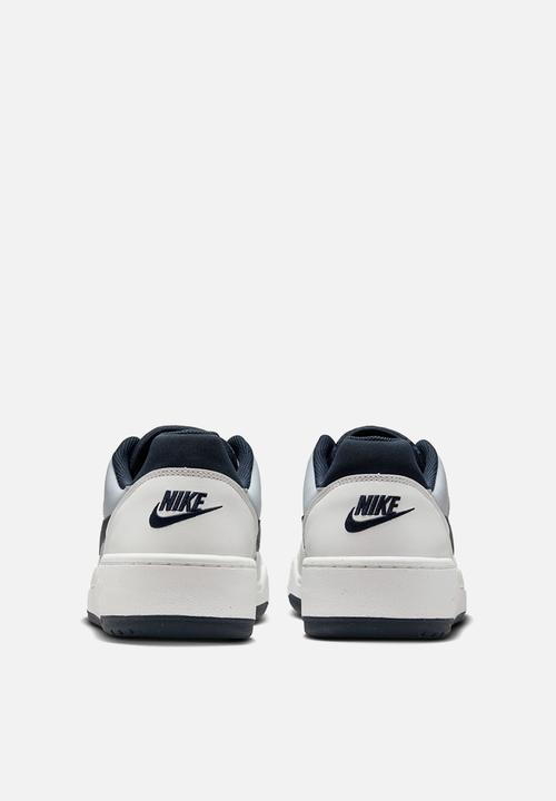 Nike - Nike Full Force Lo