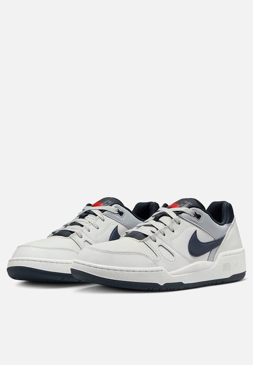 Nike - Nike Full Force Lo