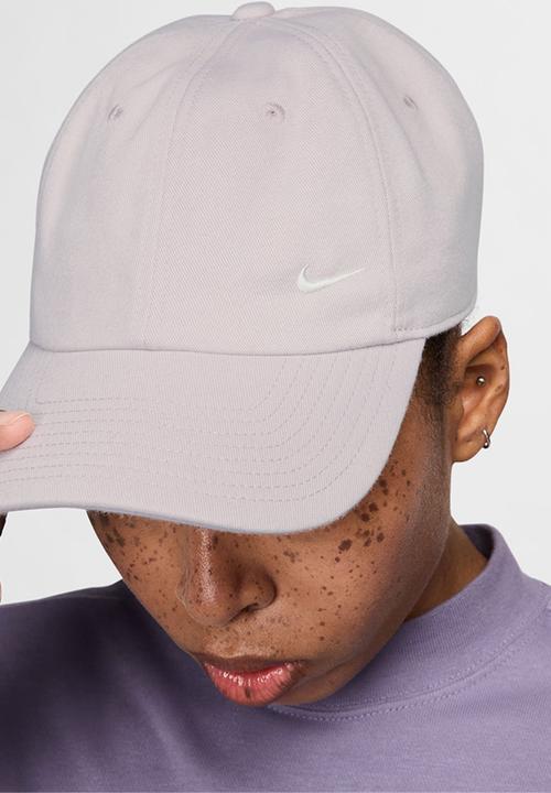 Nike - Nike Club