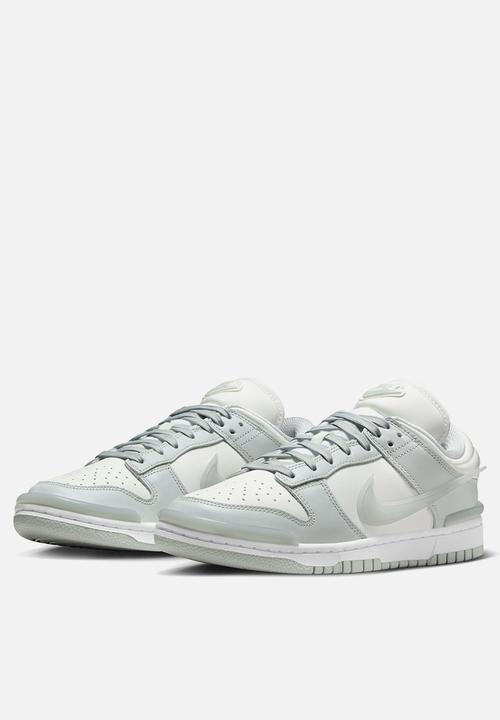 Nike - Nike Dunk Low Twist