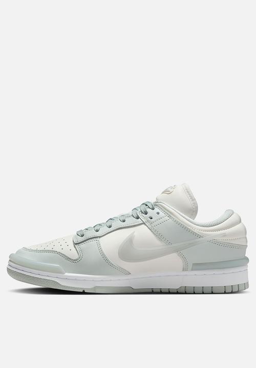 Nike - Nike Dunk Low Twist