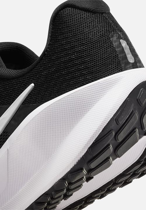 Nike - DOWNSHIFTER 13
