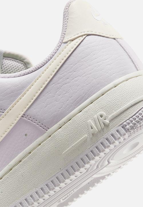 Nike - Air Force 1 '07 SE