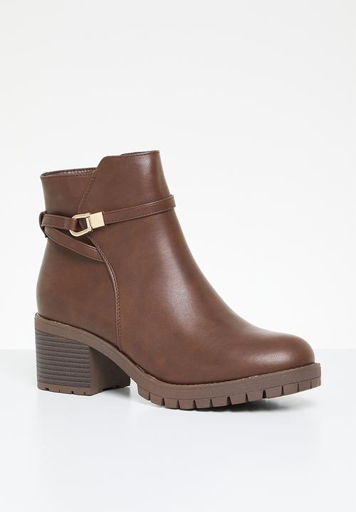 Madison® - Farah block heel boot - brown