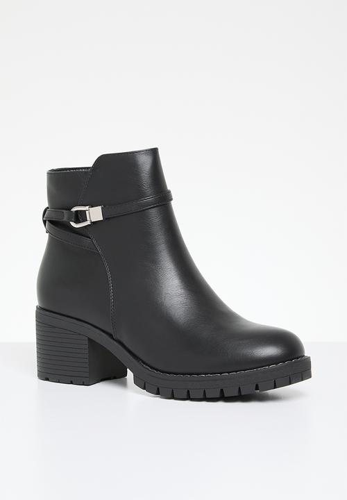 Madison® - Farah block heel boot - black