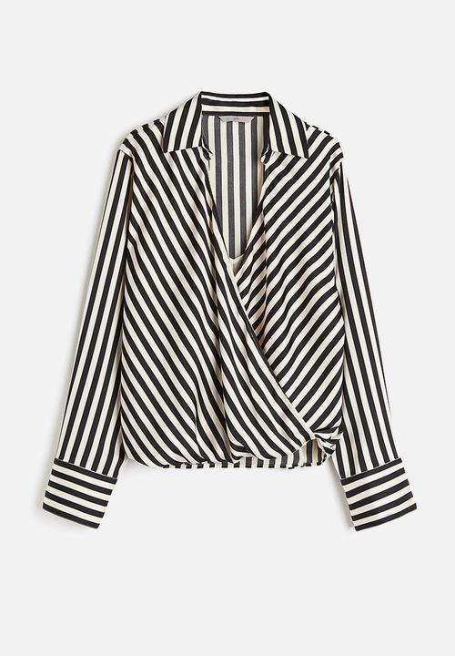 H&M - Wrapover satin blouse - black striped