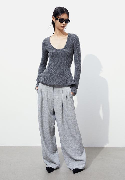 H&M - Rib-knit peplum top - grey