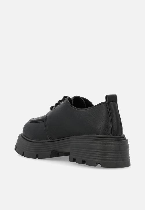 Superbalist - Yana brogue - black