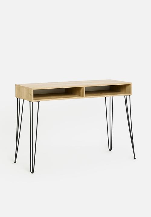Me&Co - Geogia desk - Karlstad oak