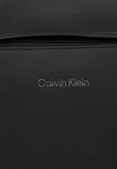 Calvin Klein - CK Must Reporter S W/Pckt - CK Black Pique