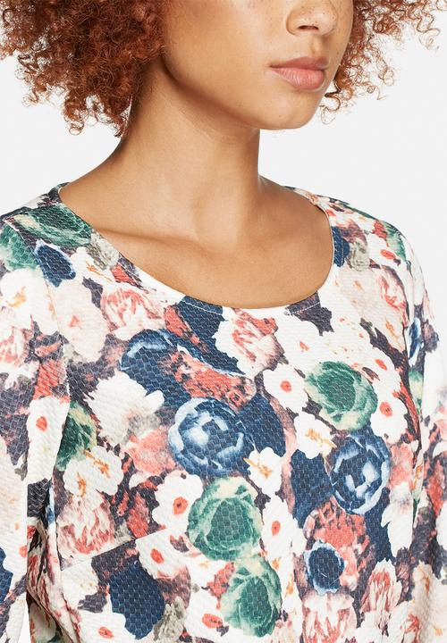 VILA - Perhaps Floral Top