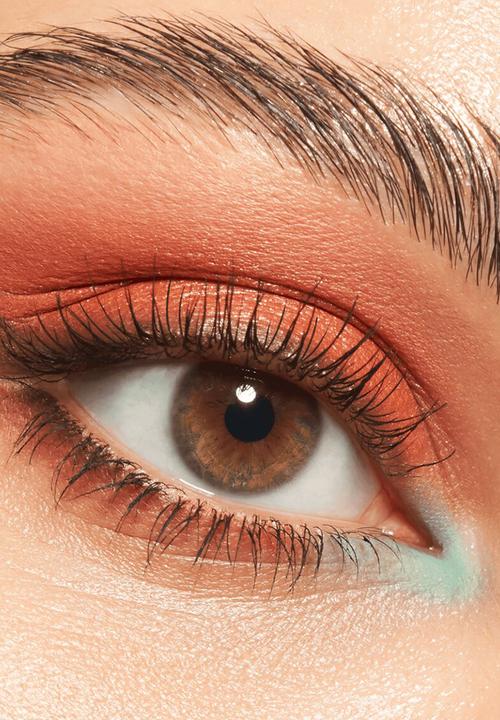Catrice - Coral Crush Slim Eyeshadow Palette - Under the Sea 030