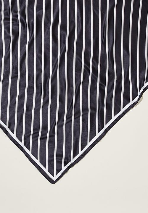 Rubi - Daisy square scarf- black ecru fine lines