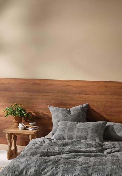 Linen House - Seren duvet cover set - shadow