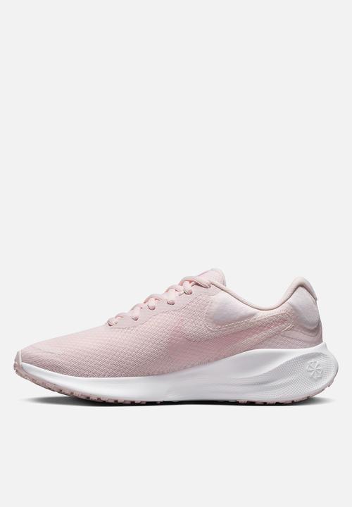 Nike - Nike Revolution 7