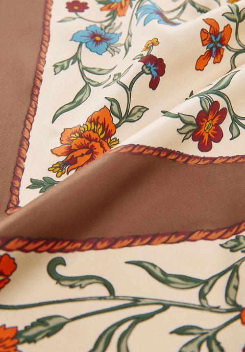 MANGO - Neck scarf Flora - light Beige