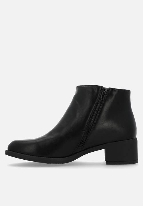 Madison® - Fanny ankle boot - black