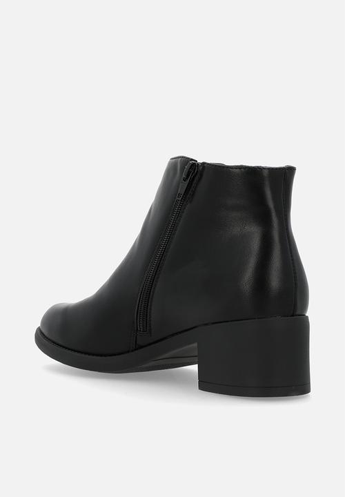 Madison® - Fanny ankle boot - black