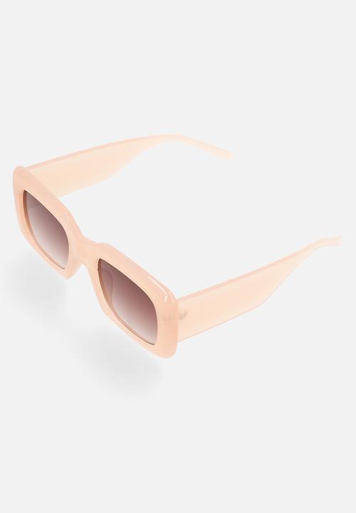 Superbalist - Anna square sunglasses - cream