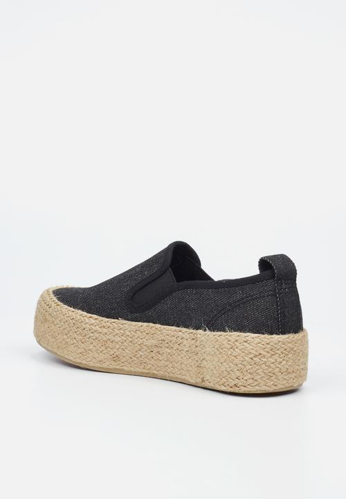 Miss Black - Quebec 16 slip-on - black