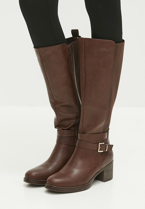 Madison® - Gabriella block heel boot - chocolate
