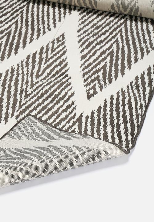 Hertex Haus - Ethnic Rug