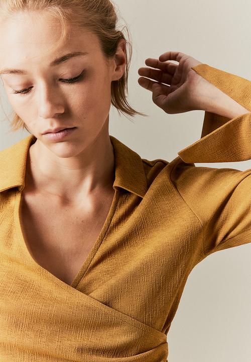 H&M - Collared dress - mustard yellow