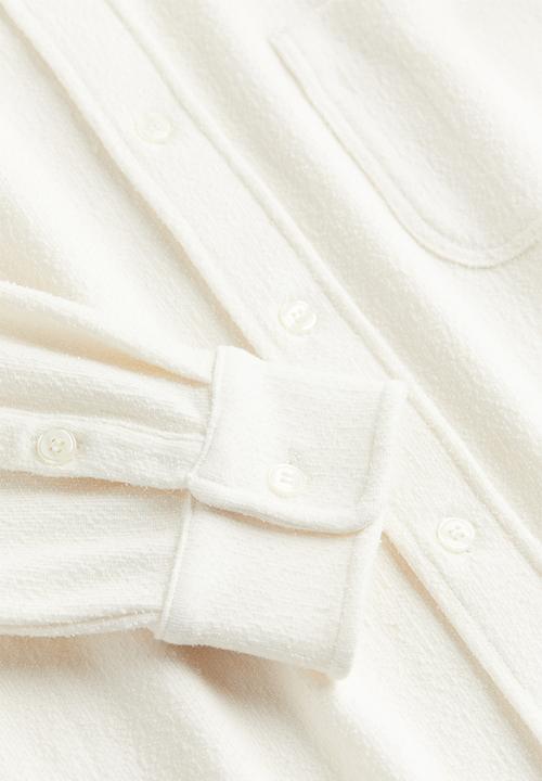 H&M - Regular fit textured shirt - cream