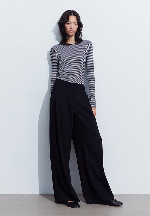 H&M - Ribbed jersey top - black/striped
