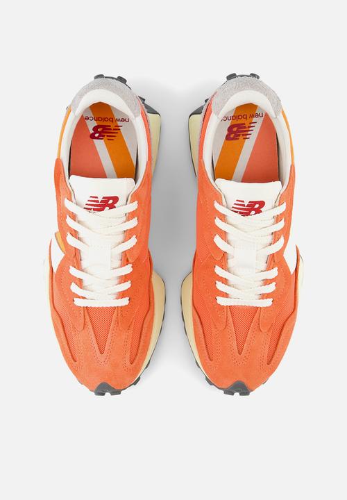 New Balance  - 327 v1