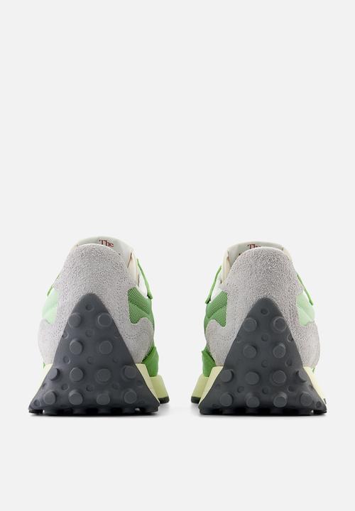 New Balance  - 327 v1