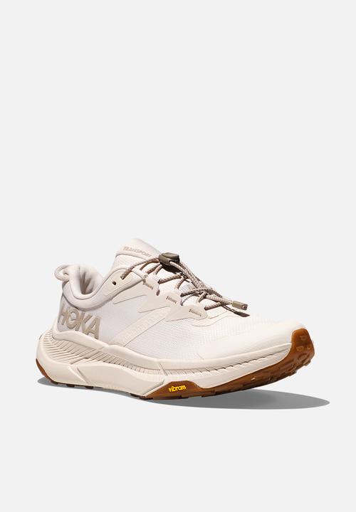 HOKA - Transport
