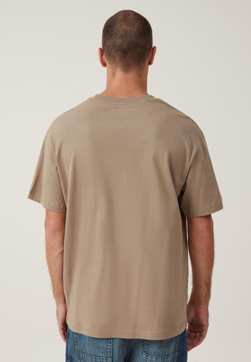 Cotton On - Organic Loose Fit T-shirt - Coffee
