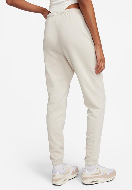 Nike - W Nsw Nk Chll Ft Hr Swtpnt - Lt Orewood Brn/Sail