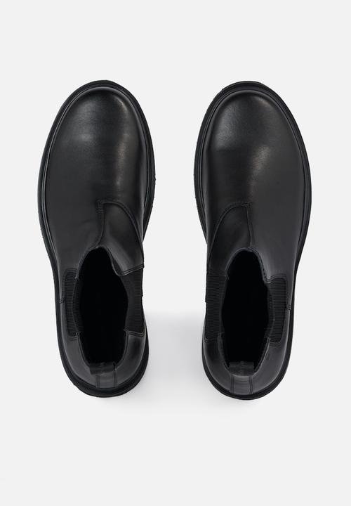 Calvin Klein - Eva boot mid chelsea leather in sat - black