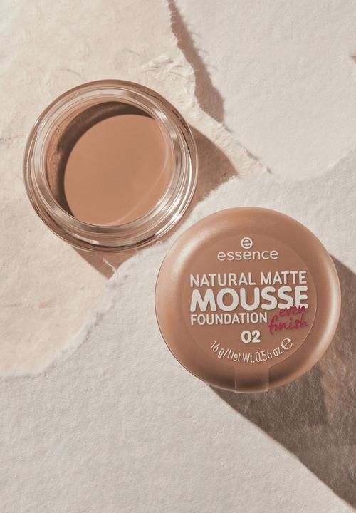 essence - Natural Matte Mousse Foundation  02