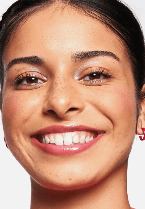 essence - Natural Matte Mousse Foundation  02