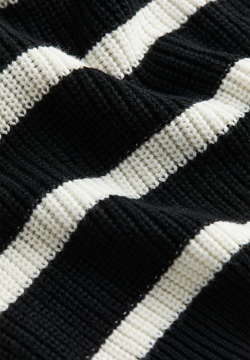 H&M - Textured-knit jumper - black & striped