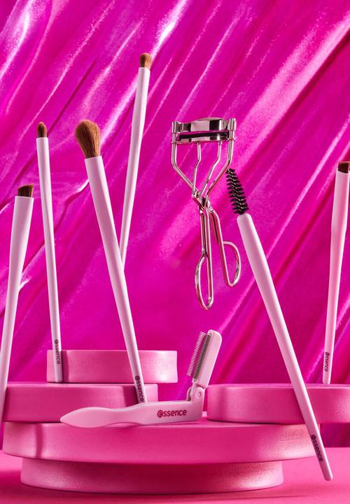 essence - Brow Brush 01