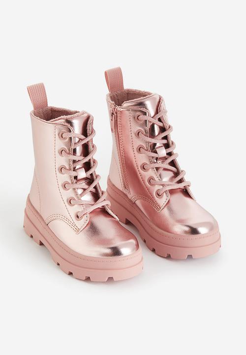 H&M - Warm-lined lace-up boots - pink