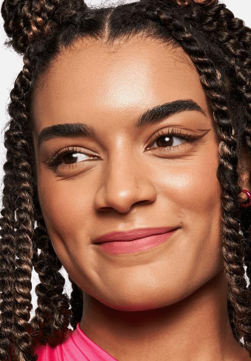 essence - Call Me Queen Dramatic False Lash Effect Mascara